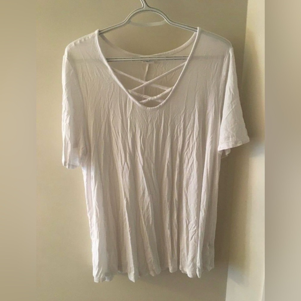 Women's Top - White (D/C
Jeans) - Size 1X